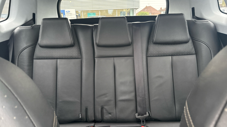 Peugeot 2008 1.6 BlueHDi 120 Feline 5dr [Mistral] Diesel Estate